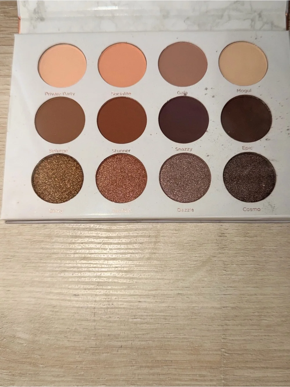 PUR Neutral Eyeshadow Palette – Warm Brown & Gold Shades 12 Eyeshadow Palette